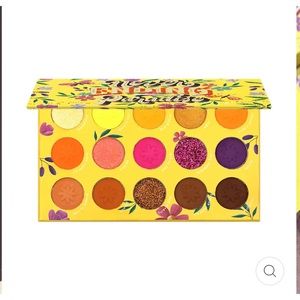 Kara Beauty never ending paradise eye palette